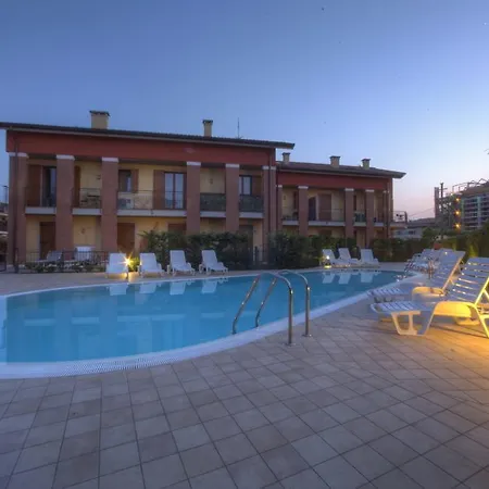 Holidays Alle Rose Daire Peschiera del Garda