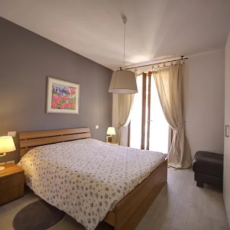 Holidays Alle Rose * Πεσκιέρα ντελ Γκάρντα